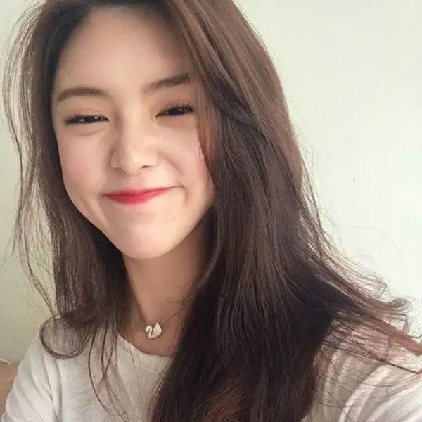 รูปภาพหน้าปกบทความ:เพ้อกันวันละนิด รวม 'แคปชั่นเพ้อ' สุดเด็ด เอาไว้อัพสเตตัสลงโซเชียล #อ่านแล้วต้องกดไลค์