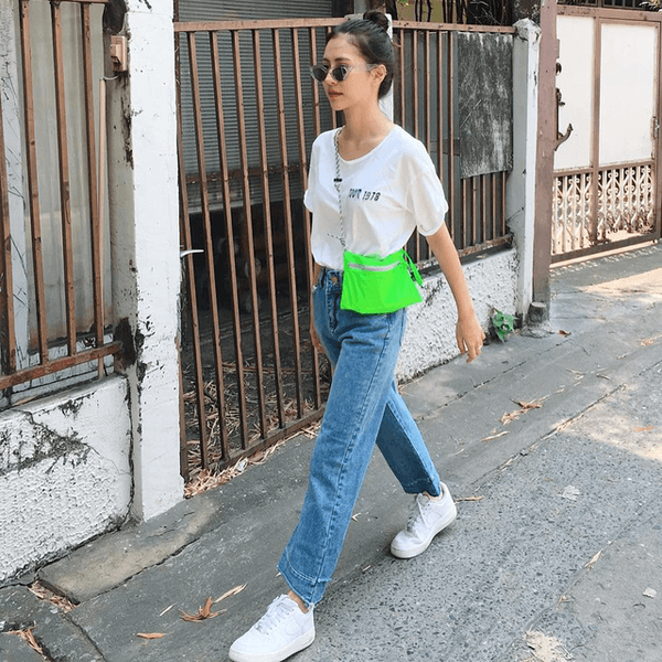 รูปภาพหน้าปกบทความ:Back to Basic !! ไอเดีย 'เสื้อยืดสีขาวแมทช์กับกางเกงยีนส์' สวยแบบง่ายๆ สไตล์สาวไทย