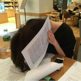 รูปภาพหน้าปกบทความ:เรียนยังไงไม่ให้เซ็งและเบื่อ! 7 วิธี 'เอาชนะความขี้เกียจ' ทำการบ้านราบรื่น เกรดพุ่ง #ทริคเด็กเก่ง