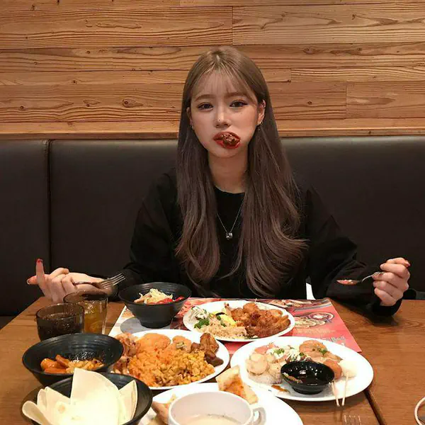 รูปภาพหน้าปกบทความ:ยังสูงทันนะ! รวมอาหารที่ "กินแล้วช่วยให้สูง" อัพส่วนสูงอีกนิด หุ่นก็ดูนางแบบขึ้น