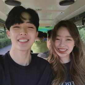 รูปภาพหน้าปกบทความ:พี่ต้องเป็นของหนู รวม 40 'แคปชั่นหยอดๆ' หยอดหนุ่มทุกวัน ใจบางอ่อนยวบแน่นอน