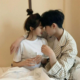 รูปภาพหน้าปกบทความ:#จะโดนรักหรือโดนเท! 'คำถามจิตวิทยาความรัก' ทำนายว่า ชีวิตรักของสาวๆ จะไปในทิศทางไหน?