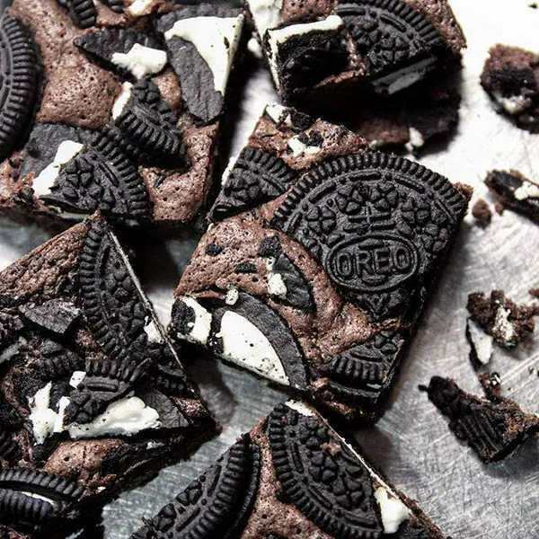 รูปภาพหน้าปกบทความ:อร่อยไม่เกรงใจหุ่น "โอริโอบราวนี่" เมนูง่ายๆ อร่อยสุดๆ!