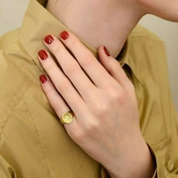 รูปภาพหน้าปกบทความ:ดวงรุ่งพุ่งเวอร์! กับ 'สีเล็บเสริมดวงวันเกิด' ทาแล้วสวยเป๊ะ แถมดวงพุ่งปรี๊ด
