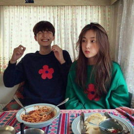 รูปภาพหน้าปกบทความ:จะไปเดทต้องระวัง! 7 อาหารที่ "ไม่ควรกิน" ตอนนัดเจอ/ นัดเดทหนุ่ม 'ครั้งแรก'