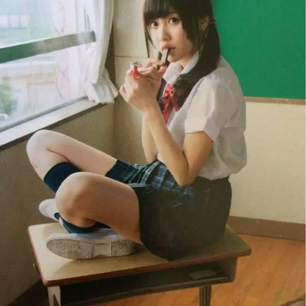 รูปภาพหน้าปกบทความ:17 วิธีอ่อยของสาวๆ ที่ผู้ชายดูไม่ออกหร๊อก!!