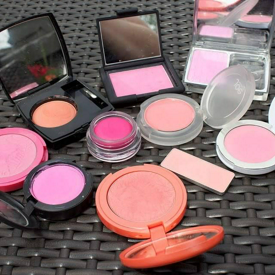 รูปภาพหน้าปกบทความ:5 บลัชออนสีสวยน่าใช้ ที่สาวๆ โต๊ะเครื่องแป้ง Pantip แนะนำ