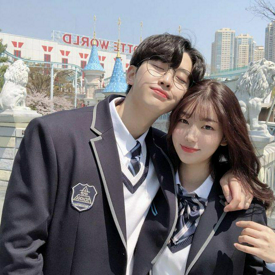 รูปภาพหน้าปกบทความ:มานี่ พี่จะใบ้ให้! 8 วิธีจีบผู้หญิงให้ติด ที่หนุ่มๆ ควรรู้ไว้ รับรองไม่หงายเงิบ