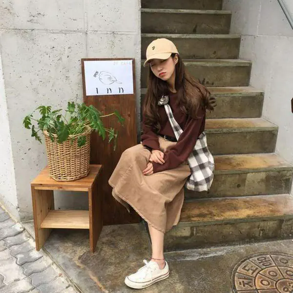 รูปภาพหน้าปกบทความ:ใส่เสื้อสีมงคลยังไงให้ไม่น่าเบื่อ!! รวมไอเดียการแต่งกาย กับ 7 วัน 7 สไตล์ ด้วยเสื้อสีมงคล