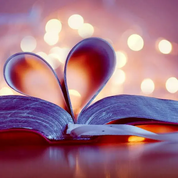 รูปภาพหน้าปกบทความ:36 Quote โมเมนต์รักสุดฟิน ที่ทุกคนต้องเคยเจอ ♥