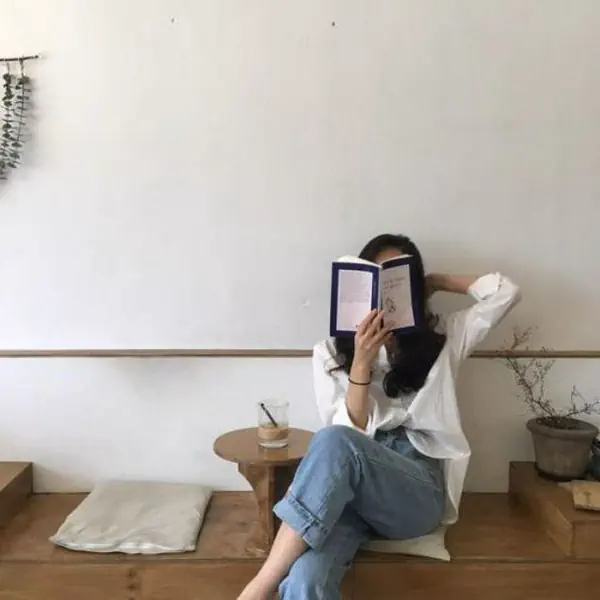 รูปภาพหน้าปกบทความ:You are What You Read! ทายนิสัยจาก 8 ประเภท "หนังสือ" ที่ชอบอ่าน