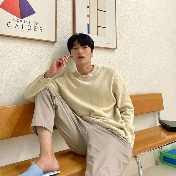 รูปภาพหน้าปกบทความ:#มั่นเกินเบอร์มากพ่อ 7 สัญญาณบอกว่า เธอกำลังเดทกับ 'ผู้ชายหลงตัวเอง อีโก้สูงล้นฟ้า' รีบถอยด่วน!