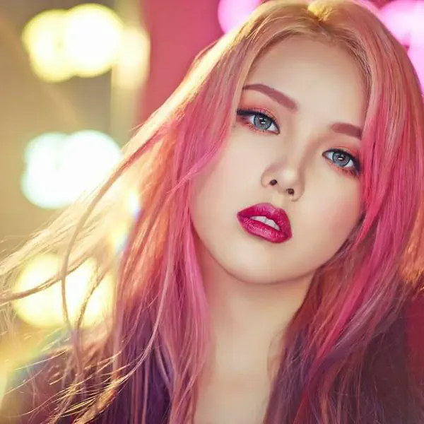 รูปภาพหน้าปกบทความ:แปลงโฉมให้สวยปิ๊ง! 15 อย่างที่สาวจืดทำตามนี้ 'ฮอต' แน่นอน
