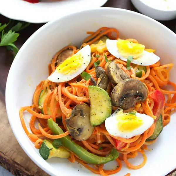 รูปภาพหน้าปกบทความ:6 เมนูมื้อเย็นแบบ 'Low-carb' ไม่เกิน 400 แคลอรี่!