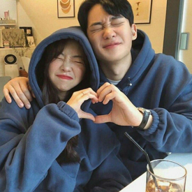 รูปภาพหน้าปกบทความ:รักกันยาวๆ ไม่มีเบื่อ~ 7 เคล็ดลับ " กระชับความสัมพันธ์ " ช่วยให้ความรักยืนยาวและรักกันมากกว่าเดิม 💓