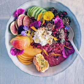 รูปภาพหน้าปกบทความ:10 ผลไม้หาทานง่าย ทานอร่อยแถมช่วยลดน้ำหนักได้!!