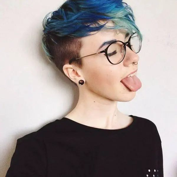 รูปภาพหน้าปกบทความ:20 ทรงผมแบบ Undercut เท่ๆ เอาใจสาวห้าว