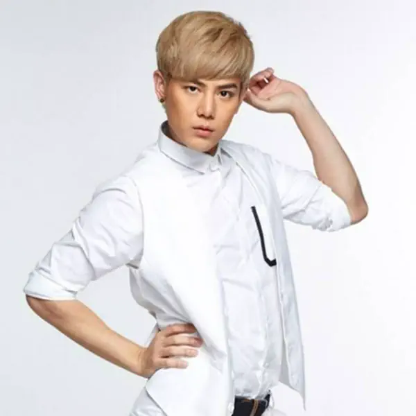 รูปภาพหน้าปกบทความ:5 สัญญาณบ่งบอกว่า คนนี้เป็น 'เพื่อนสาว'