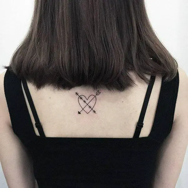 รูปภาพหน้าปกบทความ:รวมไอเดีย 55 รอยสักหมึกดำ ลายการ์ตูน อาร์ตๆ ของสาวติสท์