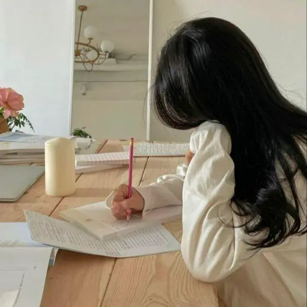 รูปภาพหน้าปกบทความ:แจกลิสต์ 7 คำถามสำหรับ “ ทบทวนตัวเอง ” ก่อนเริ่มตั้งเป้าหมายชีวิตในปีใหม่นี้