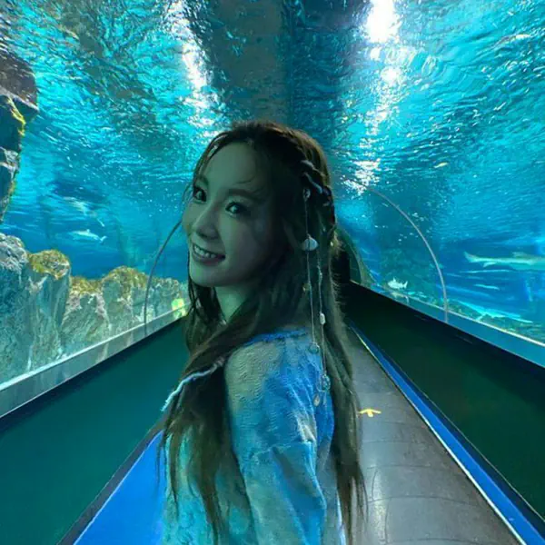 รูปภาพหน้าปกบทความ:ทริคถ่ายรูปใน Aquarium ยังไงให้ออกมาสวย แถมไม่รบกวนสัตว์น้ำ!