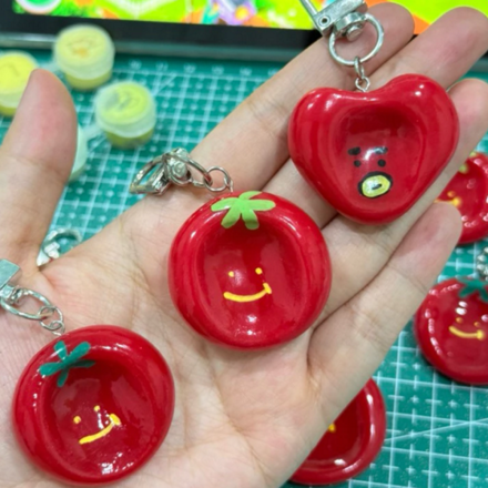 รูปภาพสินค้า:Worry Stone Keychain - ddhandmade.th