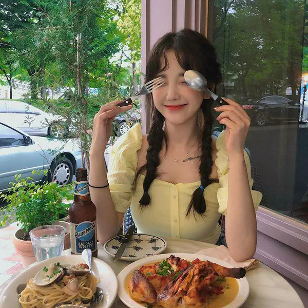 รูปภาพหน้าปกบทความ:อิ่มทีไร พุงป่องอืดทุกที~ 7 ทริคสุดเจ๋ง 'ลดแก๊สในกระเพาะอาหาร' เบาสบาย ไม่ปั่นป่วนท้อง!☆